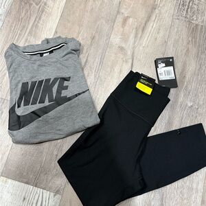 Women’s Nike Black Leggings and T-shirt